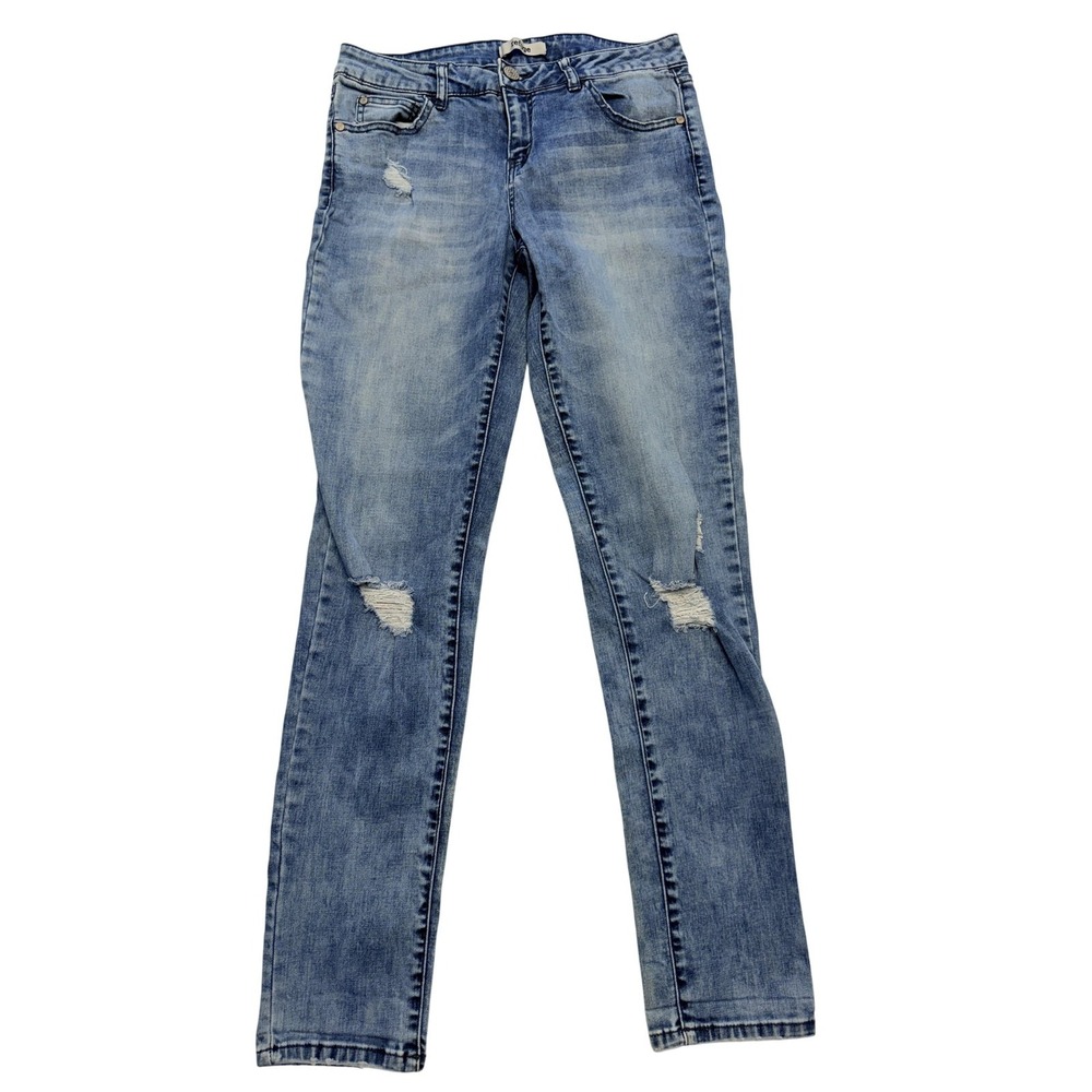 Refuge Skinny Jeans Juniors 8 Blue Light Wash Mid Rise Distressed Stretch 31x30‎
